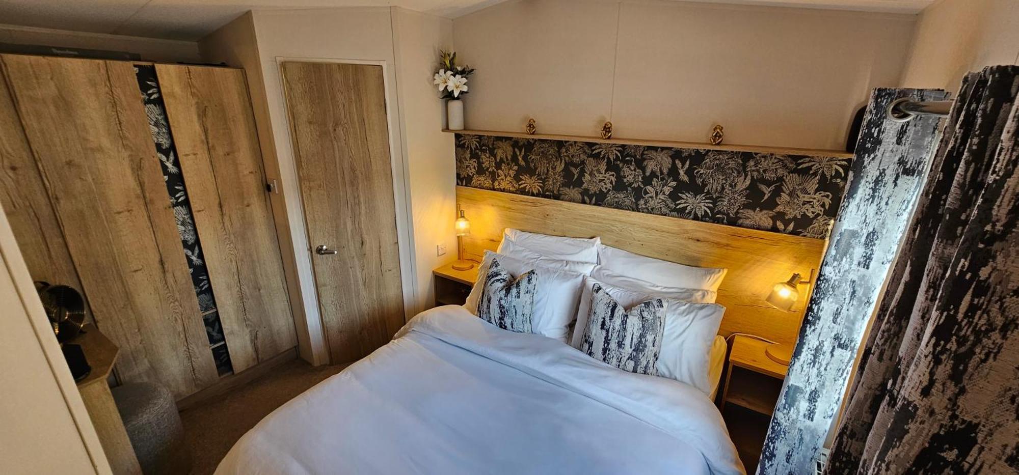 Campsite Lakes Breaks Swan View Tattershall